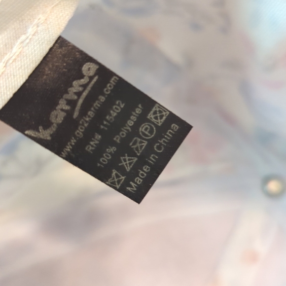 White Flowery Baseball Cap Adjustable Strap - Picture 5 of 5